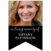 Dekoration zur personalisierten Gedenkfeier Wimpelkette (Zweite Fahne)