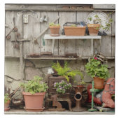 Dekorationen auf Holzzaun, Fliese (Vorderseite)