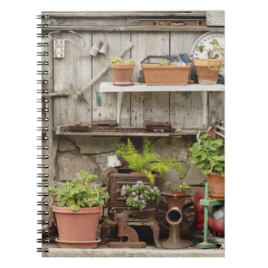 Dekorationen auf Holzzaun, Notizblock (Vorderseite)