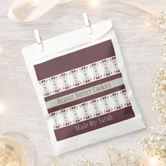 Dekorativ floral akzentriert geschenktütchen (Ausgeschnitten)