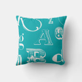 Dekorative Buchstaben auf blauem Hintergrund Kissen (Rückseite)