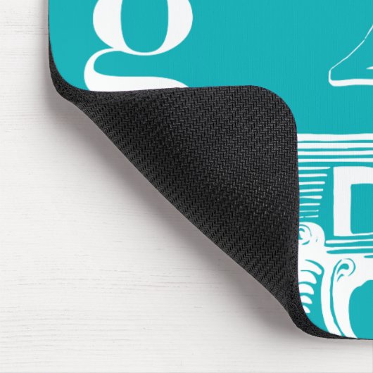 Dekorative Buchstaben auf blauem Hintergrund Mousepad (Ecke)