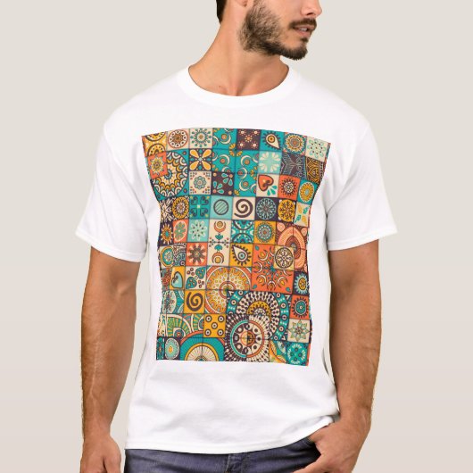 Dekorative Elemente: Vintag handGezeichnet Muster T-Shirt (Vorderseite)