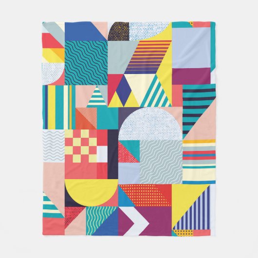 Dekorative Geometrie: Vintages Abstraktes Muster. Fleecedecke (Vorderseite)