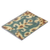 Dekorative Ikat Fabric Design von Chariklia Zarria Notizblock (Linke Seite)
