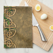 Dekorative keltische Knoten mit Efeu Handtuch (Viertel Falte)