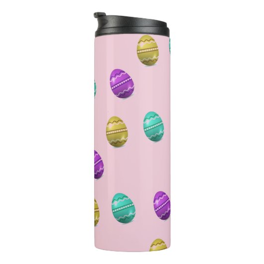 Dekorative Ostereier auf rosa Thermosbecher (Nach rechts gedreht)
