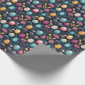 Dekorative Ostereier Dunkles Blumenmuster Geschenkpapier (Ecke)