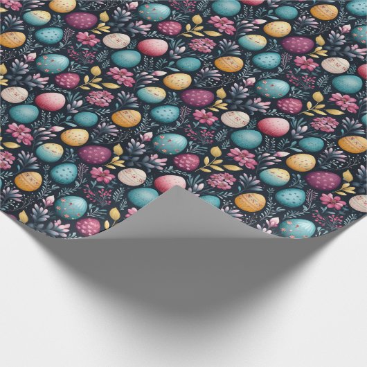 Dekorative Ostereier Dunkles Blumenmuster Geschenkpapier (Ecke)