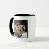 Dekorative Plakette, die einen wilden Eber Tasse (Vorderseite Links)