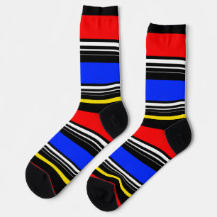 Dekorative rote blaue schwarze Streifen Socken