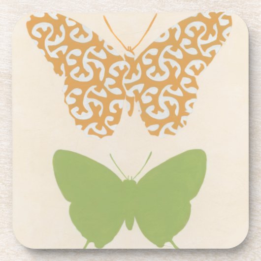 Dekorative Schmetterlingsmuster auf Cremehintergru Getränkeuntersetzer (Vorderseite)