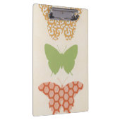 Dekorative Schmetterlingsmuster auf Cremehintergru Klemmbrett (Rechts)