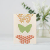 Dekorative Schmetterlingsmuster auf Cremehintergru Postkarte (Stehend Vorderseite)