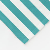 Dekorative Trend-Farben mit grünen Streifen Fleecedecke (Ecke)