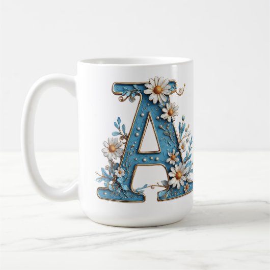 Dekorativer Buchstabe A mit blauem Emaille Kaffeetasse (Links)