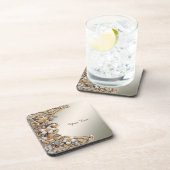 Dekorativer Untersetzer aus weißem, blumenhartem K (Rechte Seite)