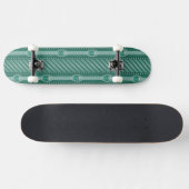 Dekoratives aquamarines Muster Skateboard (Horizontal)