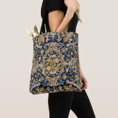Dekoratives Blumen-Teppichmuster Tasche (Von Nahem)