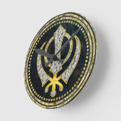 Dekoratives Khanda-Symbol mit Edelsteinen und Gold Runde Wanduhr (Winkel)