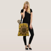 Dekoratives Mandala Tasche (Am Model)