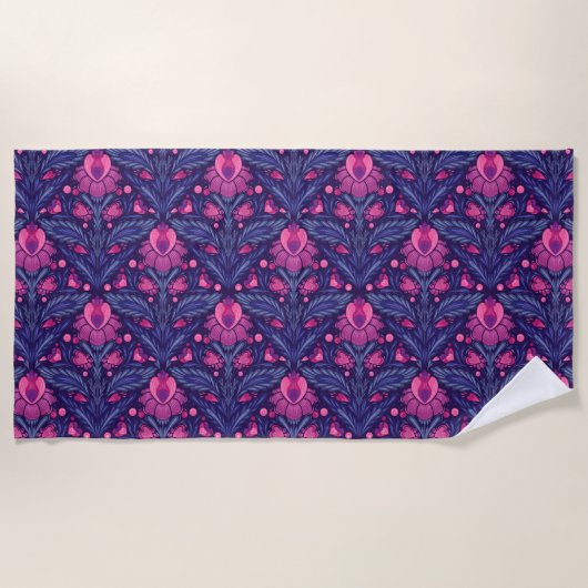 Dekoratives Muster mit Herzen Strandtuch (Vorderseite)