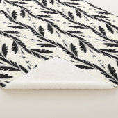 Dekoratives Schwarzes Weinmuster Sherpadecke (3/4)