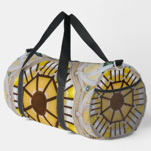 Dekorierte Decke am Bahnhof Tokio Duffle Bag