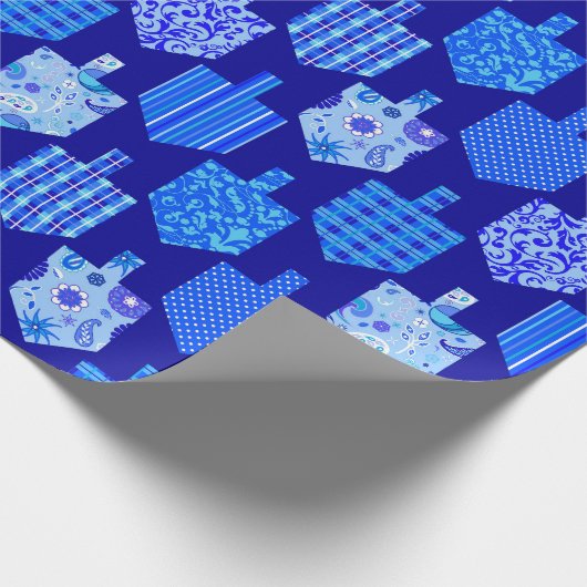 Dekorierte Dreidels Blue Geschenkpapier (Ecke)