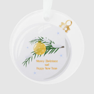 Dekorierte Weihnachtszweig in Bauble Ornament