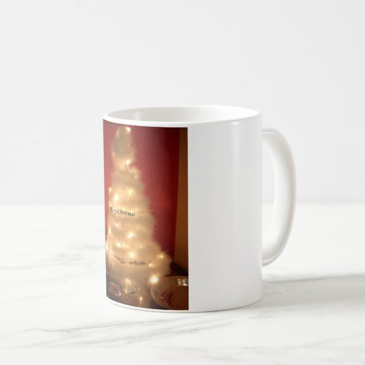 Dekorierte weiße Weihnachtsbaumsammlung Kaffeetasse (VorderseiteRechts)