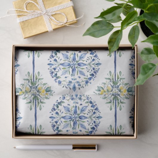 Dekoupage der Blumenzwiebeln in italienischem Blau Seidenpapier (Geschenk)