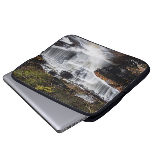 Delaware Falls Laptopschutzhülle (Vorne Knopf)