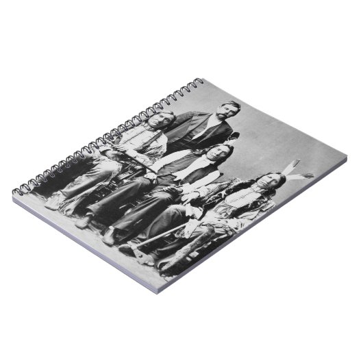 Delegation von Sioux-Leitern, geführt durch rote Notizblock (Linke Seite)