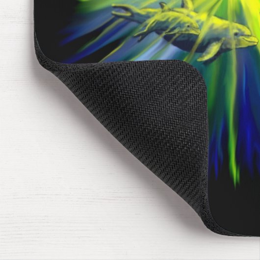 Delfinfamilie im Sonnenschein Mousepad (Ecke)