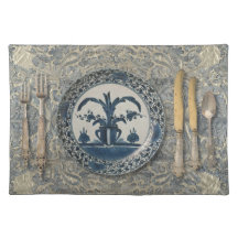 Delft-Blauwe placemat met zilveren bestek, licht