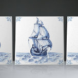 Delft Blue Dutch Style Frigate Schooner Segelboot Fliese<br><div class="desc">Diese schöne handbemalte Keramik Kachel aus dem Jahr 1762 ist ein Set aus 17 verschiedenen Schiffskacheln und präsentiert einen klassischen Schoner im traditionellen niederländischen Delft Blue Stil. Delft Keramik Kacheln haben eine lange und reiche Geschichte verabredet bis ins 16. Jahrhundert, als sie zum ersten Mal in der niederländischen Stadt Delft...</div>