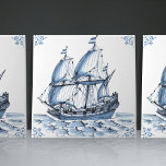 Delft Blue Dutch Style Frigate Schooner Segelboot Fliese<br><div class="desc">Diese schöne handbemalte Keramik Kachel aus dem Jahr 1762 ist ein Set aus 17 verschiedenen Schiffskacheln und präsentiert einen klassischen Schoner im traditionellen niederländischen Delft Blue Stil. Delft Keramik Kacheln haben eine lange und reiche Geschichte verabredet bis ins 16. Jahrhundert, als sie zum ersten Mal in der niederländischen Stadt Delft...</div>