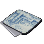 Delft-Fliese, die einen Drawbridge über einem Laptopschutzhülle (Vorne Knopf)