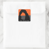 Delicate Arch in Arches National Park - Utah, USA Quadratischer Aufkleber (Tasche)