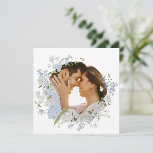 Delicate Blue Floral Wreath Wedding Danke Card (Stehend Vorderseite)