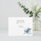 Delicate Blue Hydrangea Wedding RSVP Karte (Stehend Vorderseite)
