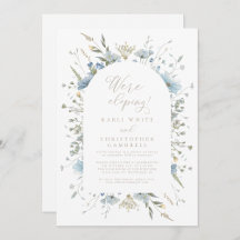 Delicate Dusty Blue Wildblumen Elopement Party