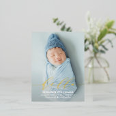 Delicate Hello Foil Birth Ankündigung Postcard (Stehend vorne)