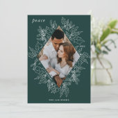 Delicate Holly | Elegantes Foto Feiertagskarte (Stehend Vorderseite)