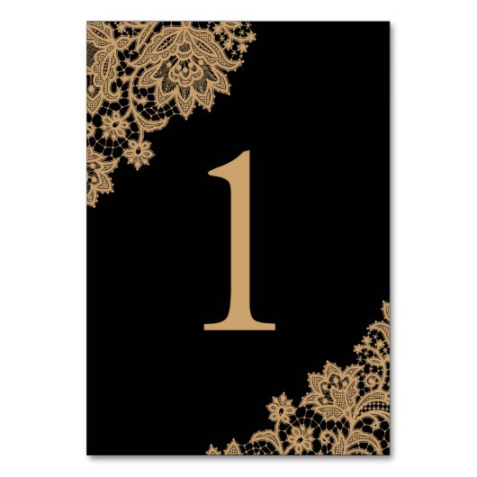 Delicate Lace Black and Gold Script Wedding Tischnummer (Rückseite)