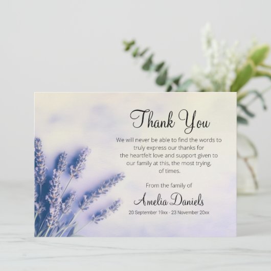 Delicate Lavender Beerdigung Danke Karten (Stehend Vorderseite)