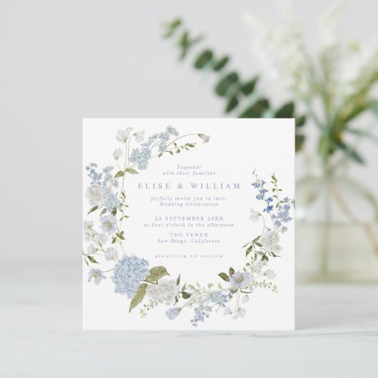 Delicate Soft Blue Floral Wreath Wedding Einladung (Stehend Vorderseite)