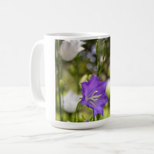 Delicate Vintage Flowers – Elegant Fantasy Garden Kaffeetasse (Vorderseite Links)
