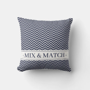 Delicate White Zickzack auf Navy Blue. Mix & Match Kissen